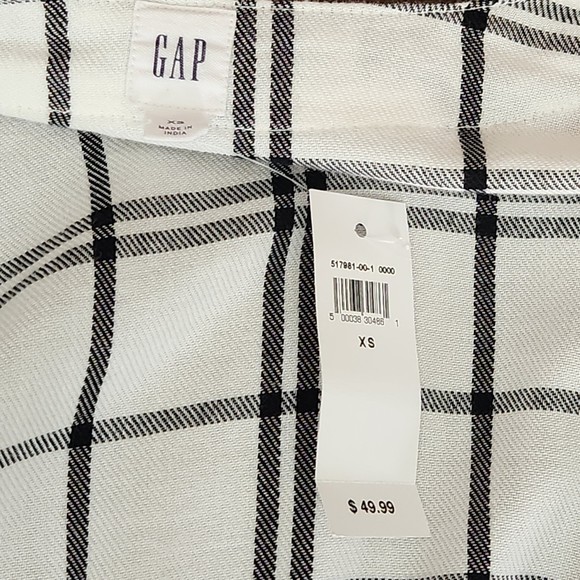 Gap True Wrap Top Blouse NWT Size XS - Picture 7 of 7